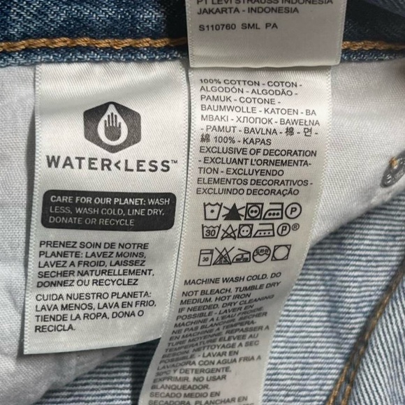 Levi's Ribcage Wide Leg - Picture 11 of 11